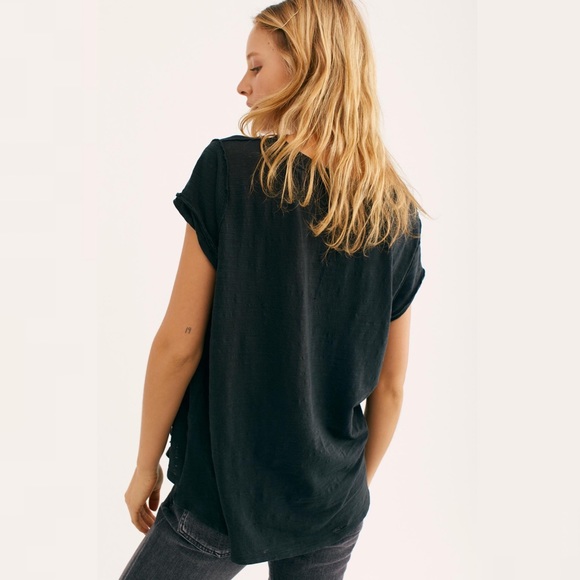 Free People Black Sundance T-Shirt V-neck NWT Sz M - Picture 7 of 7